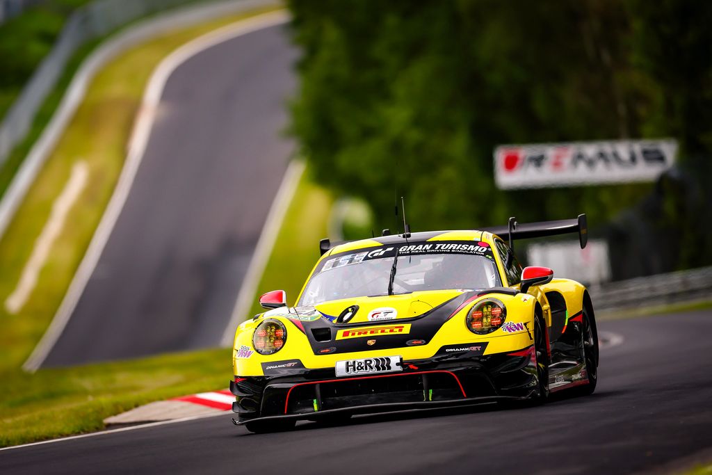 Bastian Buus inden 24 timer på Nürburgring: Det bliver spændende!
(Foto: Gruppe C Photography)